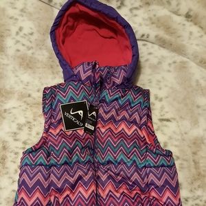 NWT Vertical'9 Vest SIZE 14/16